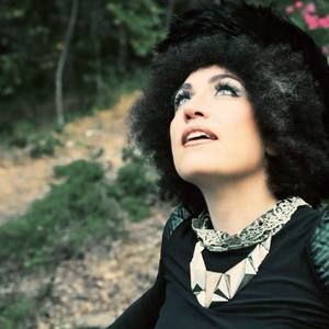 Meet your Posher, Nikki